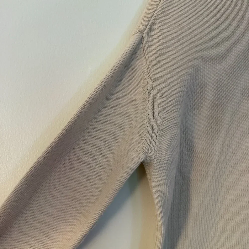 GAP Cream Crew Neck Sweater - Picture 3 of 7